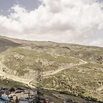 Laguna * Sierra Nevada